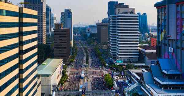 2019年四月初六出生的男孩如何起名字，五行属什么